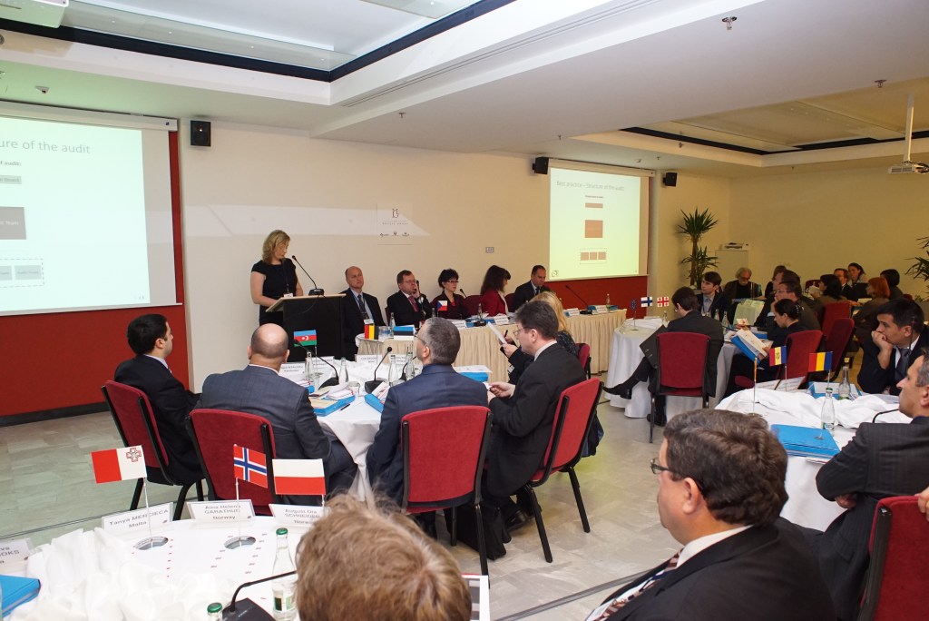 Seminář Kontrola příjmů státního rozpočtu - Praha, 23. října 2014