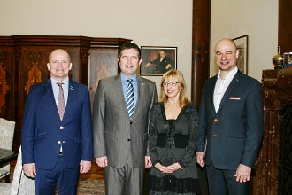 The new member of the SAO Board takes an oath in front of the chairman of the Chamber of Deputies. The ceremonial took place at the Chamber of Deputies at the presence of the Vice-President of the SAO.